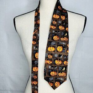 Museum Artifacts Hand Made All Silk Pumpkin Theme Halloween Necktie 58"
